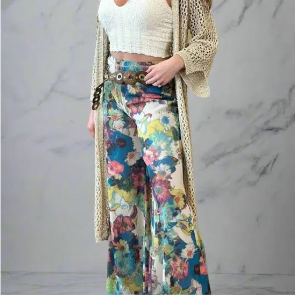 NWT Petit Pois by Vivian G Floral Multicolor Flared Pants - Picture 6 of 6